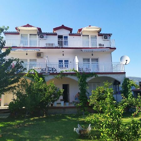 Apartmant Sucic Kaštela Buitenkant foto