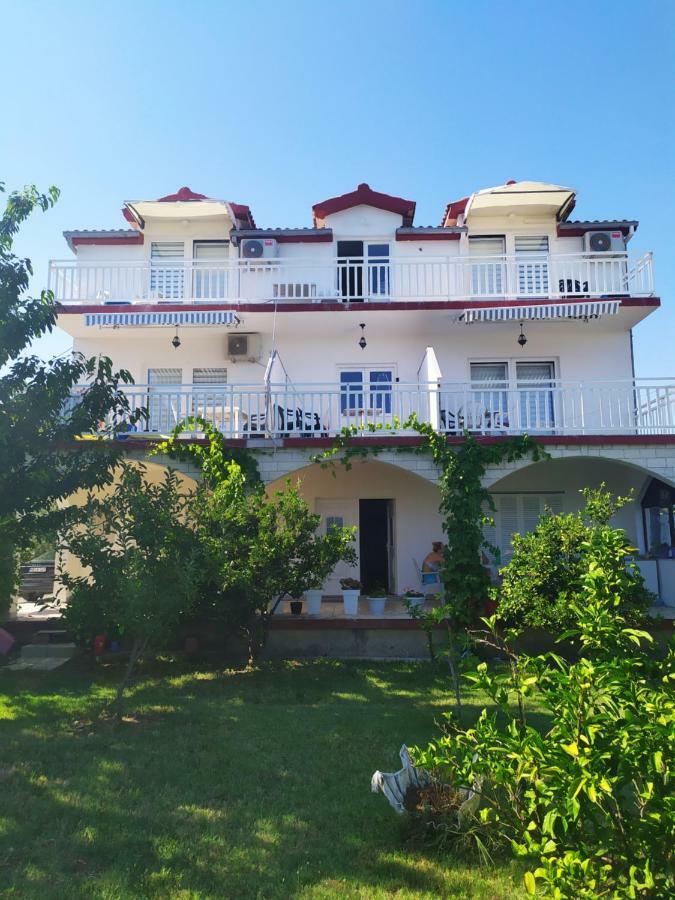 Apartmant Sucic Kaštela Buitenkant foto