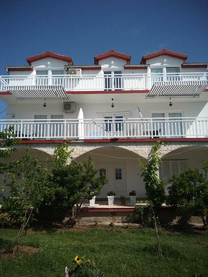 Apartmant Sucic Kaštela Buitenkant foto