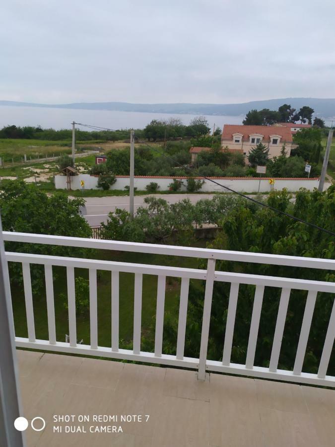 Apartmant Sucic Kaštela Buitenkant foto